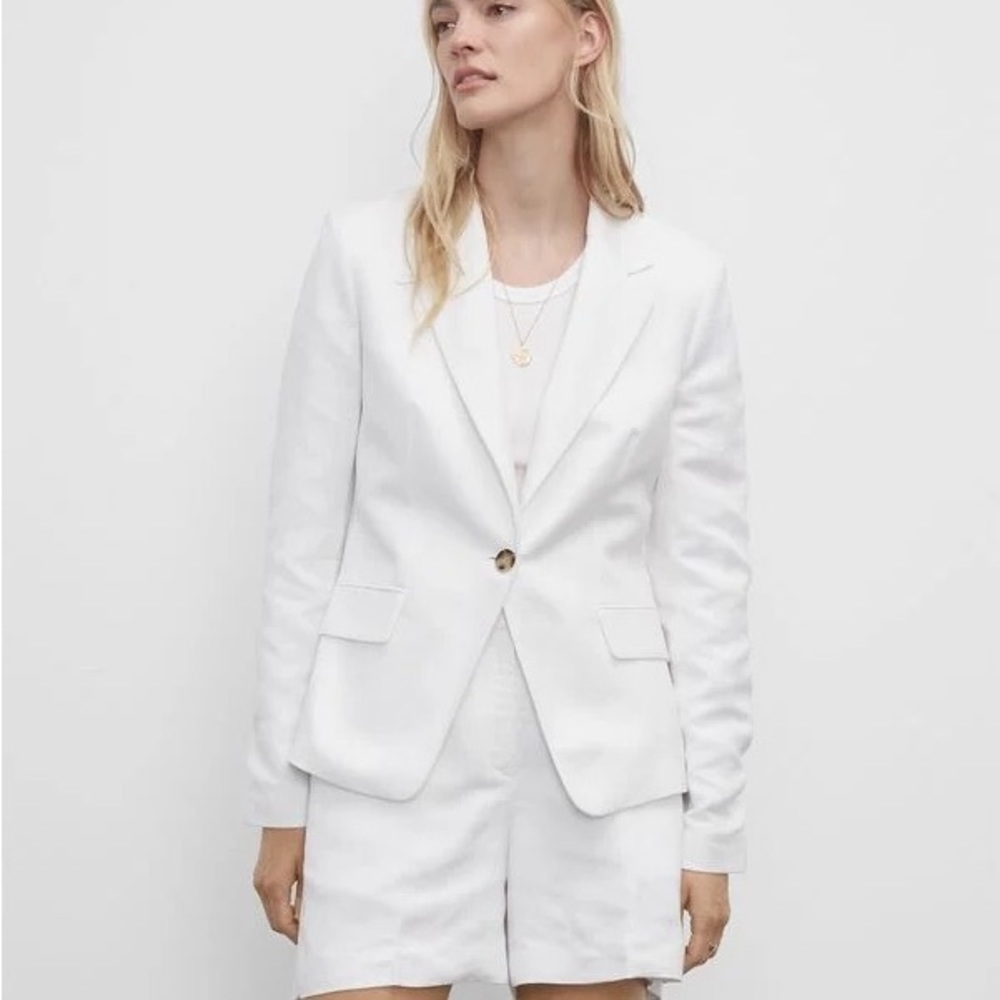 Club Monaco white blazer and linen shorts set